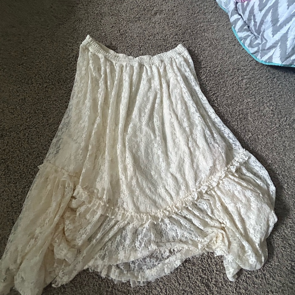 American Eagle Outfitters Cream Asymmetrical Lace Skirt